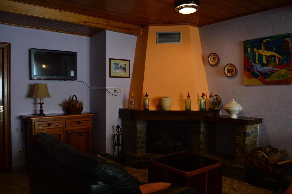 Hostal L'Escon Llanars Eksteriør billede